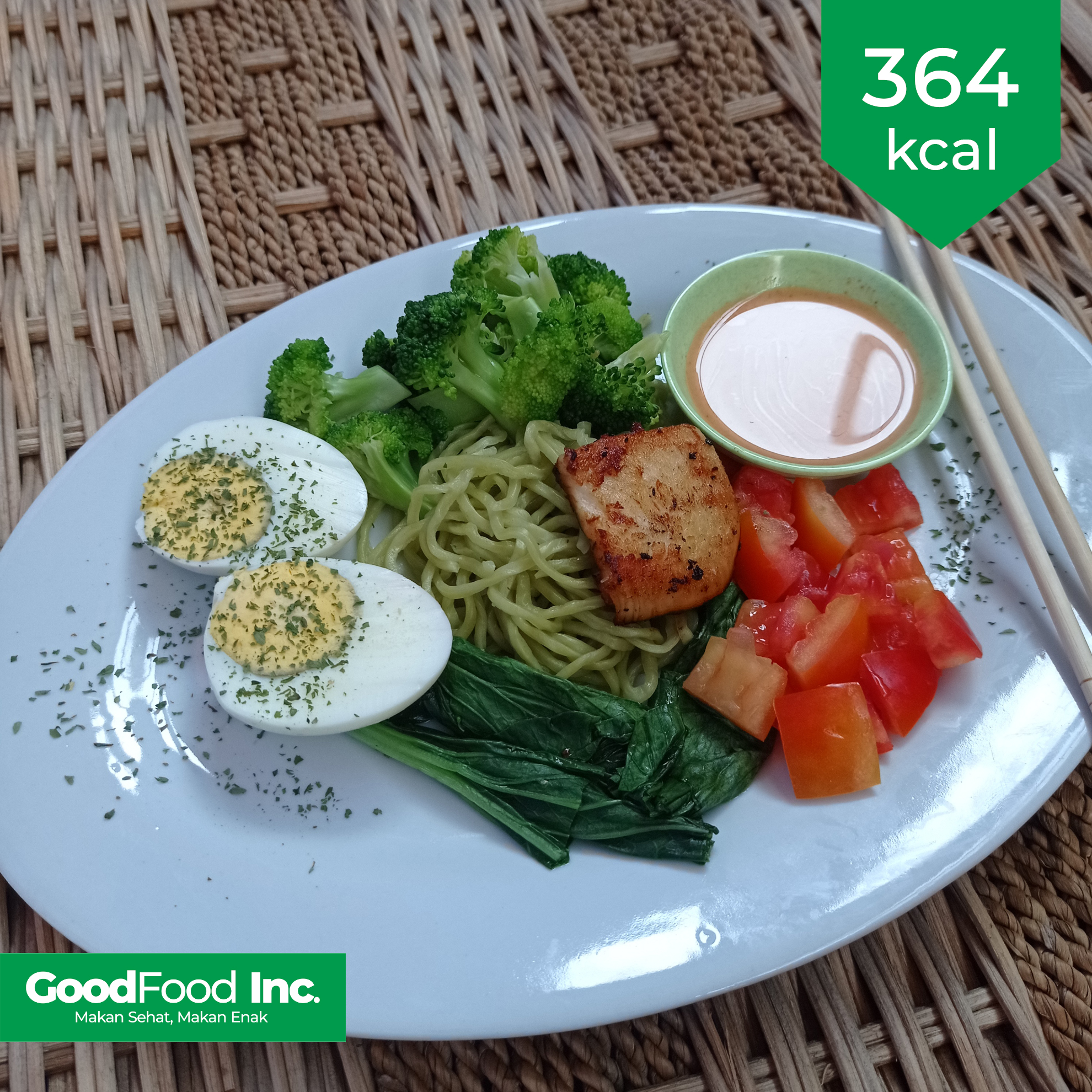 Organic Noodle Salad With Chicken Garlic Seasoning